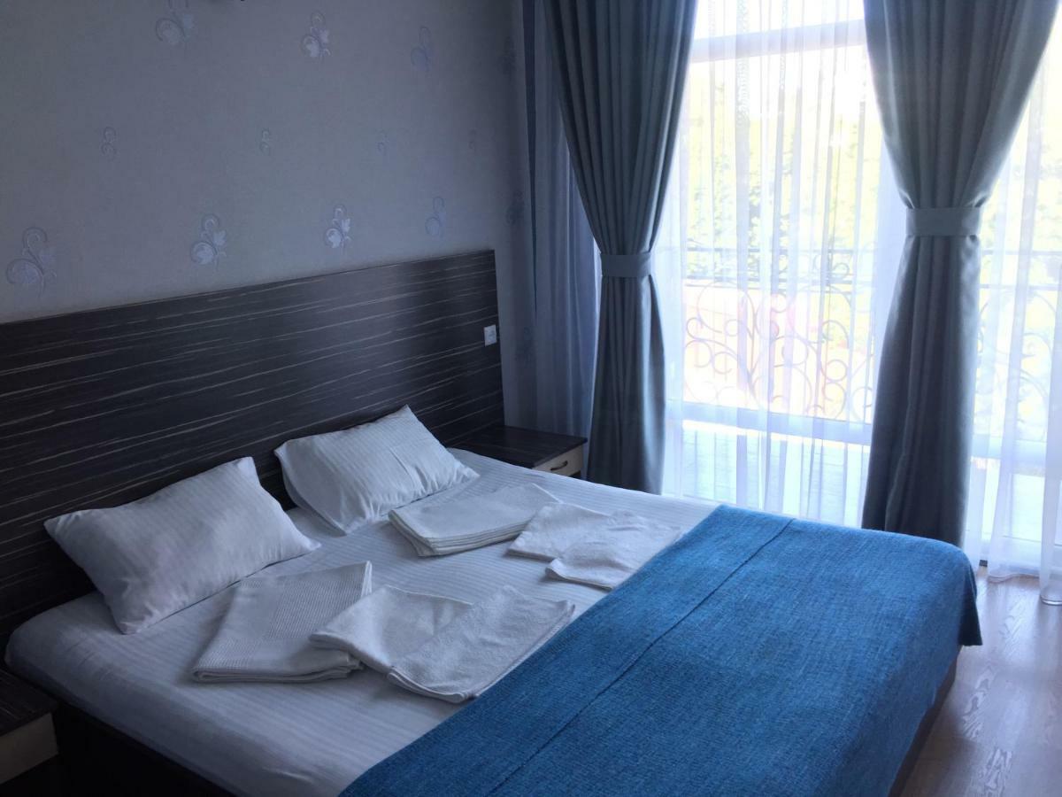 Guest House Smile Kobuleti Eksteriør bilde